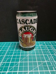 Vintage Cascade Draught 375ML Sydney To Hobart Yacht Race 1996-97 (TRAY11)