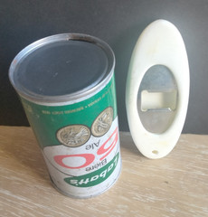 Vtg. LABATT BIERE 50 ALE 12 OZ PULL TAB EMPTY BEER CAN & KEYCHAIN BOTTLE OPENER