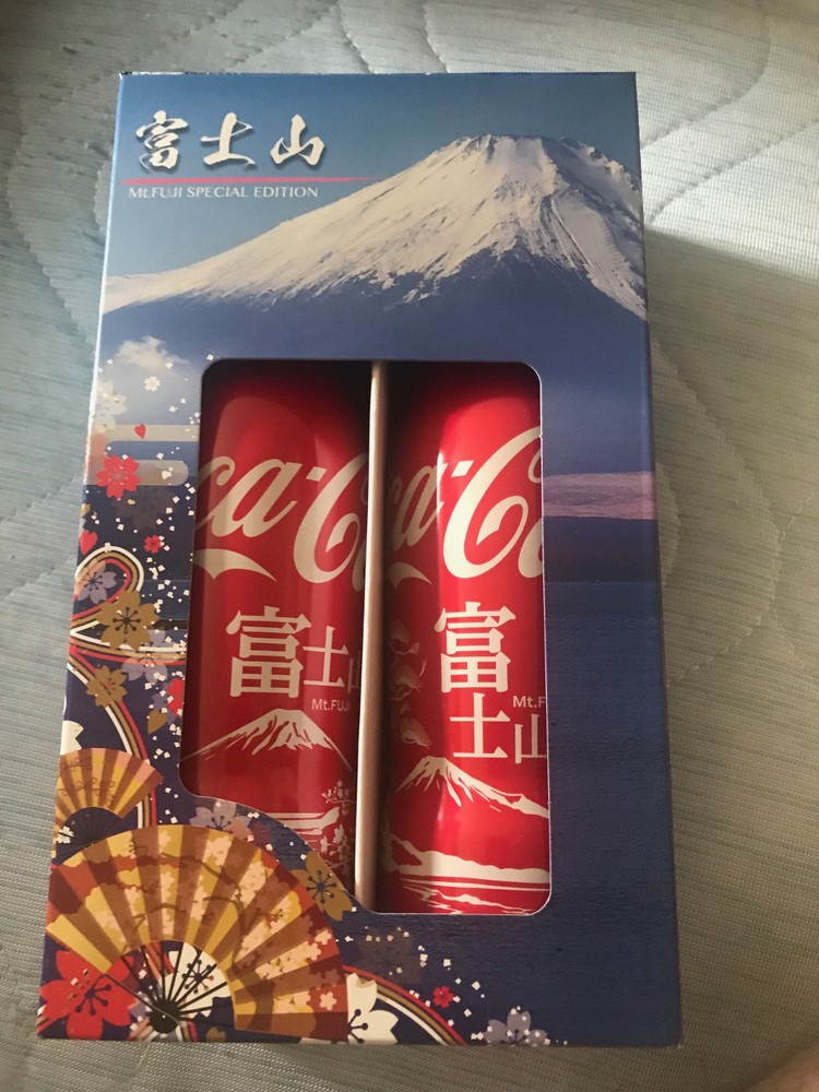 Coke Japan 2018 250 ml. x2 BOX SET Mount FUJI pair Coca-Cola SEALED empty FULL!