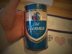 OLD VIENNA BEER 12 OZ STEEL STRAIGHT EDGE CAN CARLING O’KEEFE TORONTO WATERLOO