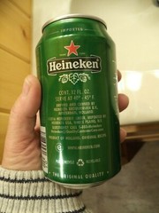 HEINEKEN ALUMINUM 12 OZ BEER CAN BREWED IN HOLLAND RED STAR NEW YORK bar code