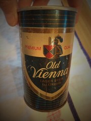 OLD VIENNA 12 OZ STEEL STRAIGHT EDGE BEER CAN CARLING O’KEEFE TORONTO CANADA