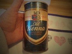 OLD VIENNA 12 OZ STEEL STRAIGHT EDGE BEER CAN CARLING O’KEEFE TORONTO CANADA