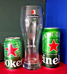 SET x2 HEINEKEN BEER EMPTY CANS 330/440ml & ONE PINT TALL GLASS MADE IN DENMARK