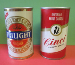 2 VINTAGE CARLING O’KEEFE LTD TORONTO STEEL BEER CAN IMPORTED CINCI TRILIGHT