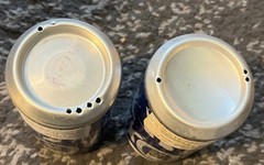 Suntory Beer 2 Different Golfers Aluminum beer cans Suntory Brewery Japan