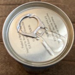 Tucher Ubersee 330ml beer can NURNBERG Schoner Brunnen Scene