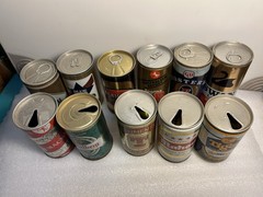 11 DIFFERENT INTERNATIONAL 12OZ. STEEL PULL TAB BEER CANS. FOREIGN COUNTRIES