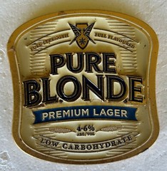 COLLECTIBLE PURE BLONDE PREMIUM LAGER METAL TAP TOP BADGE