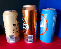 EMPTY BEER CANS TURKISH VERSION TUBORG TOWER BRIDGE LONDON, ST PIERRE & VIA ROMA