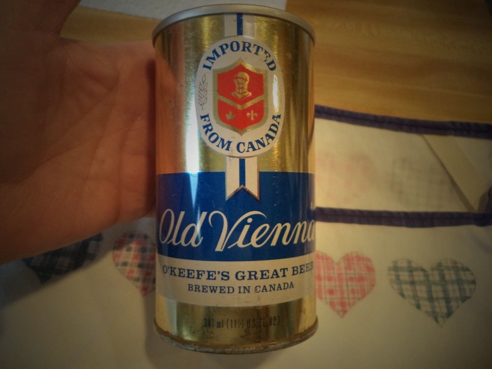 OLD VIENNA 11.5 OZ STRAIGHT EDGE STEEL BEER CAN CARLING O’KEEFE TORONTO CANADA