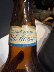 Vintage Beer Bottle – O’keefe’s Old Vienna Lager 1960s Canada Empty