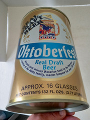 OKTOBERFEST REAL DRAFT BEER Flat Top Gallon Beer Can 3.77L Liter Steel CANADA