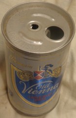 Old Vienna Beer Can – Canada – 341 ml (12 Oz) – Button Top – Punch Top @1970’s